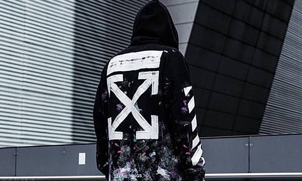 Off-White（オフホワイト）のスウェット・パーカーの人気の理由