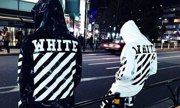 Off-White（オフホワイト）のスウェット・パーカーの人気の理由に迫る ...