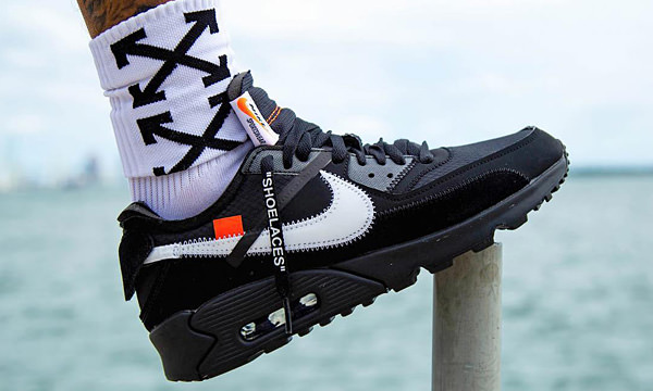 off-white ハイカットスニーカー NIKE オフホワイト スニーカー